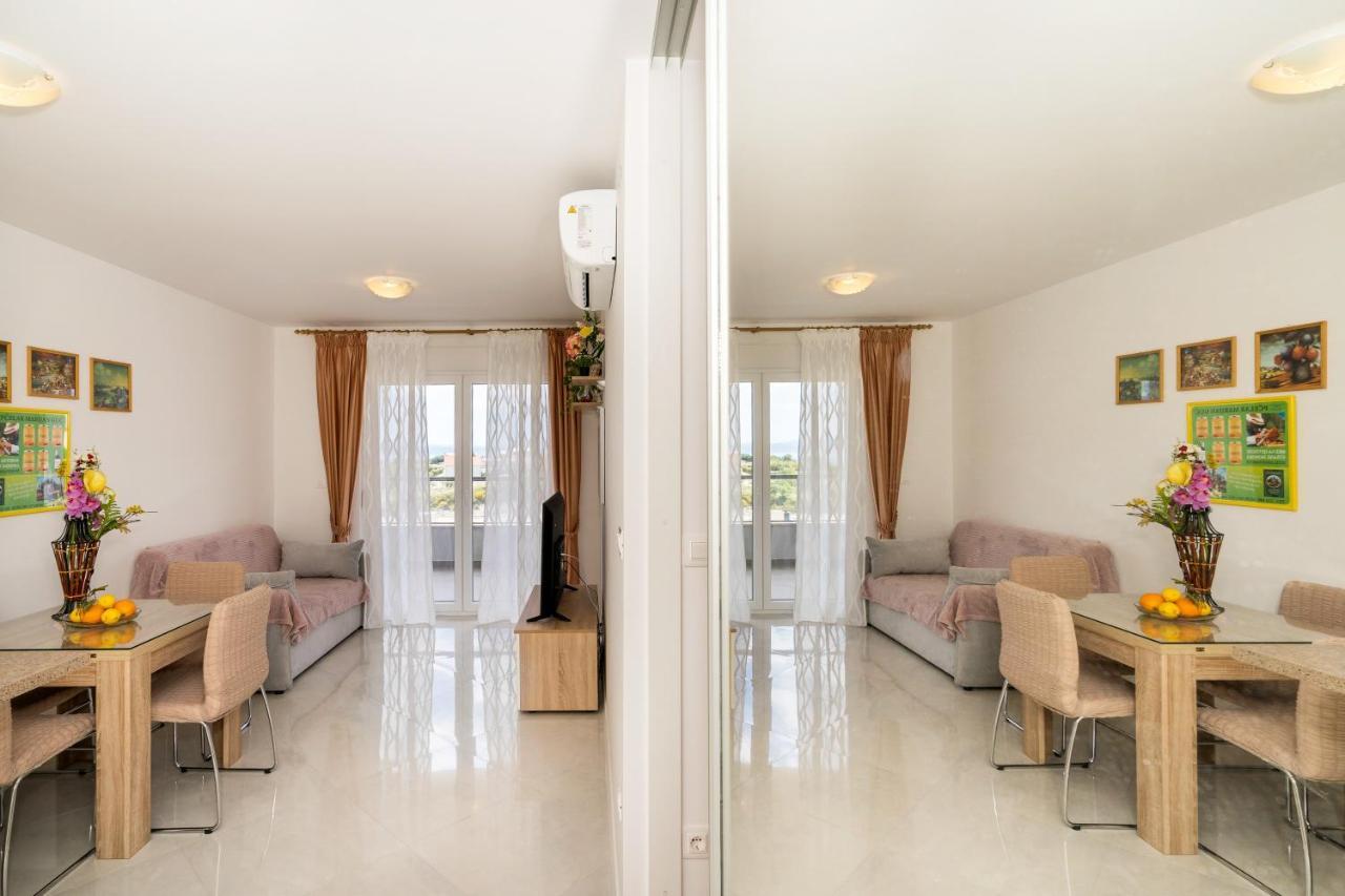 Modern Apartments Sirobuja スプリト エクステリア 写真