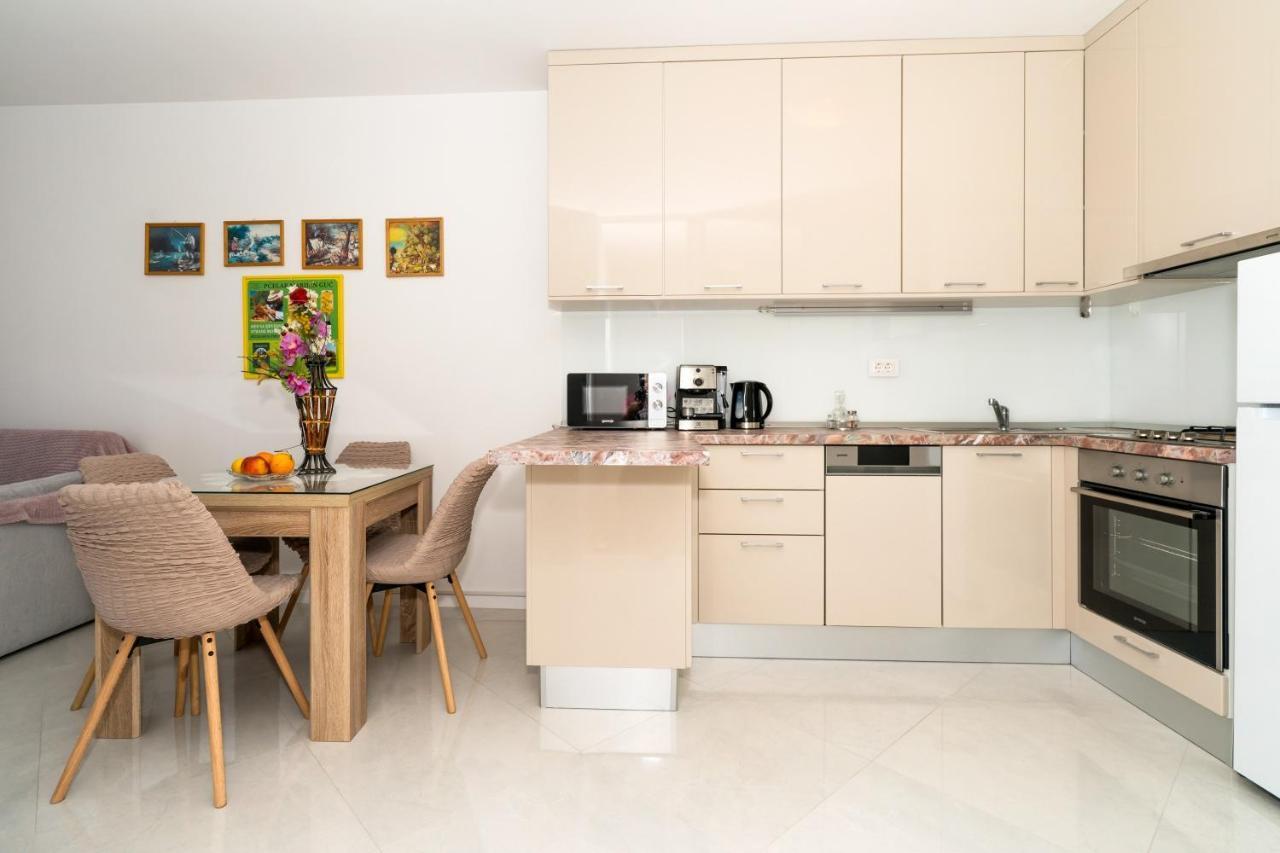 Modern Apartments Sirobuja スプリト エクステリア 写真