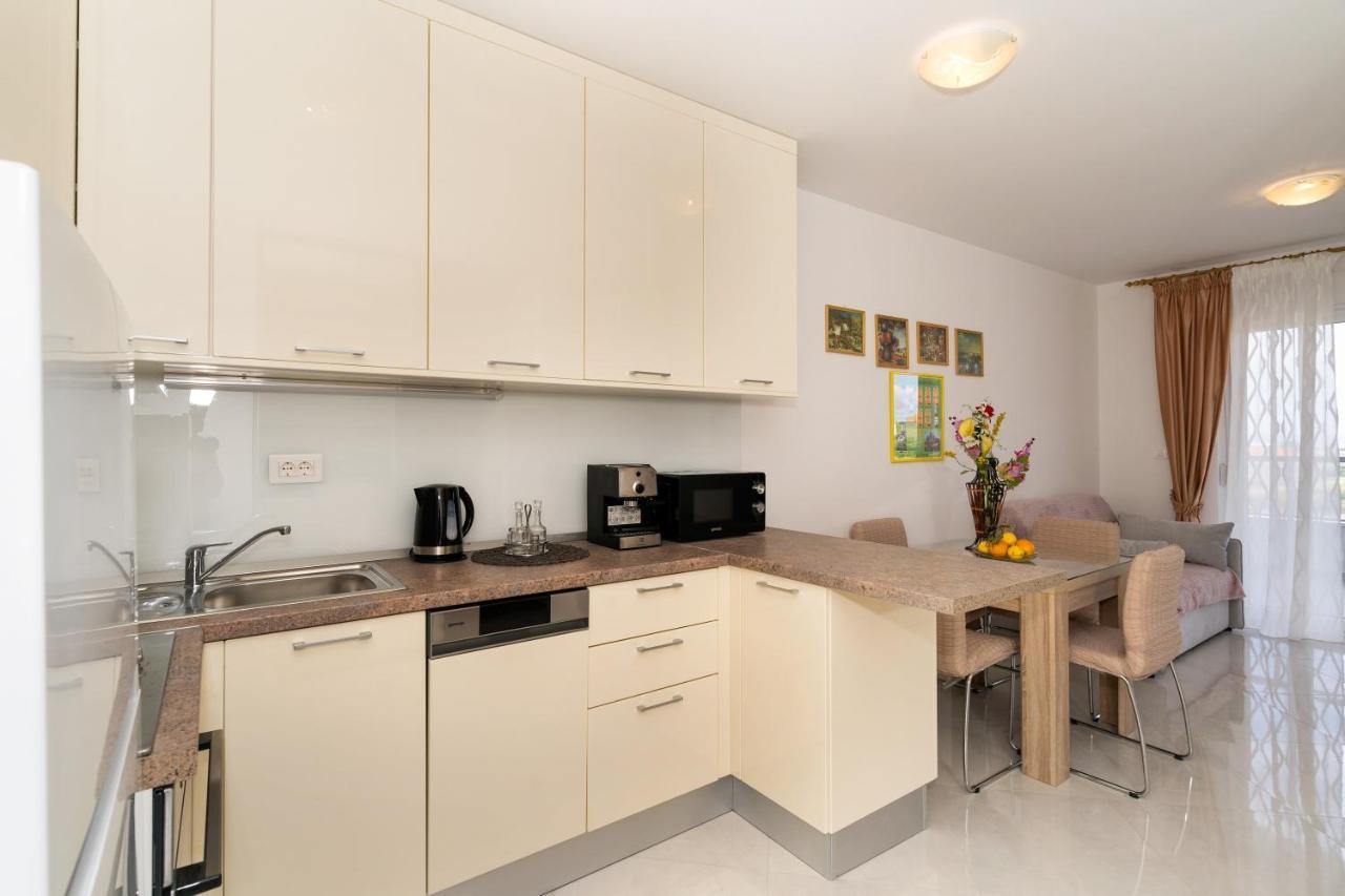 Modern Apartments Sirobuja スプリト エクステリア 写真